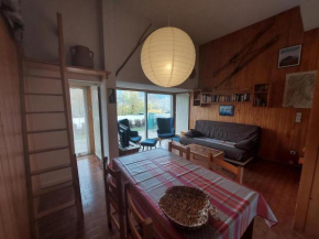 Courchevel - Appartement 2 Pièces avec Parking et Terrasse - FR-1-514-44